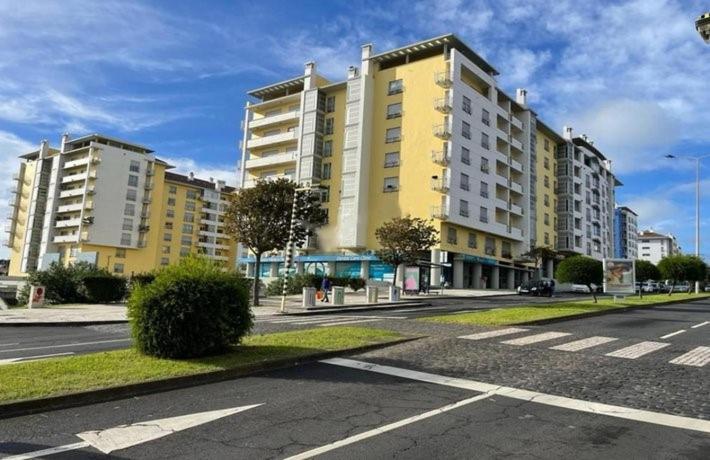 Apartament Oceanus Executive Ponta Delgada Zewnętrze zdjęcie